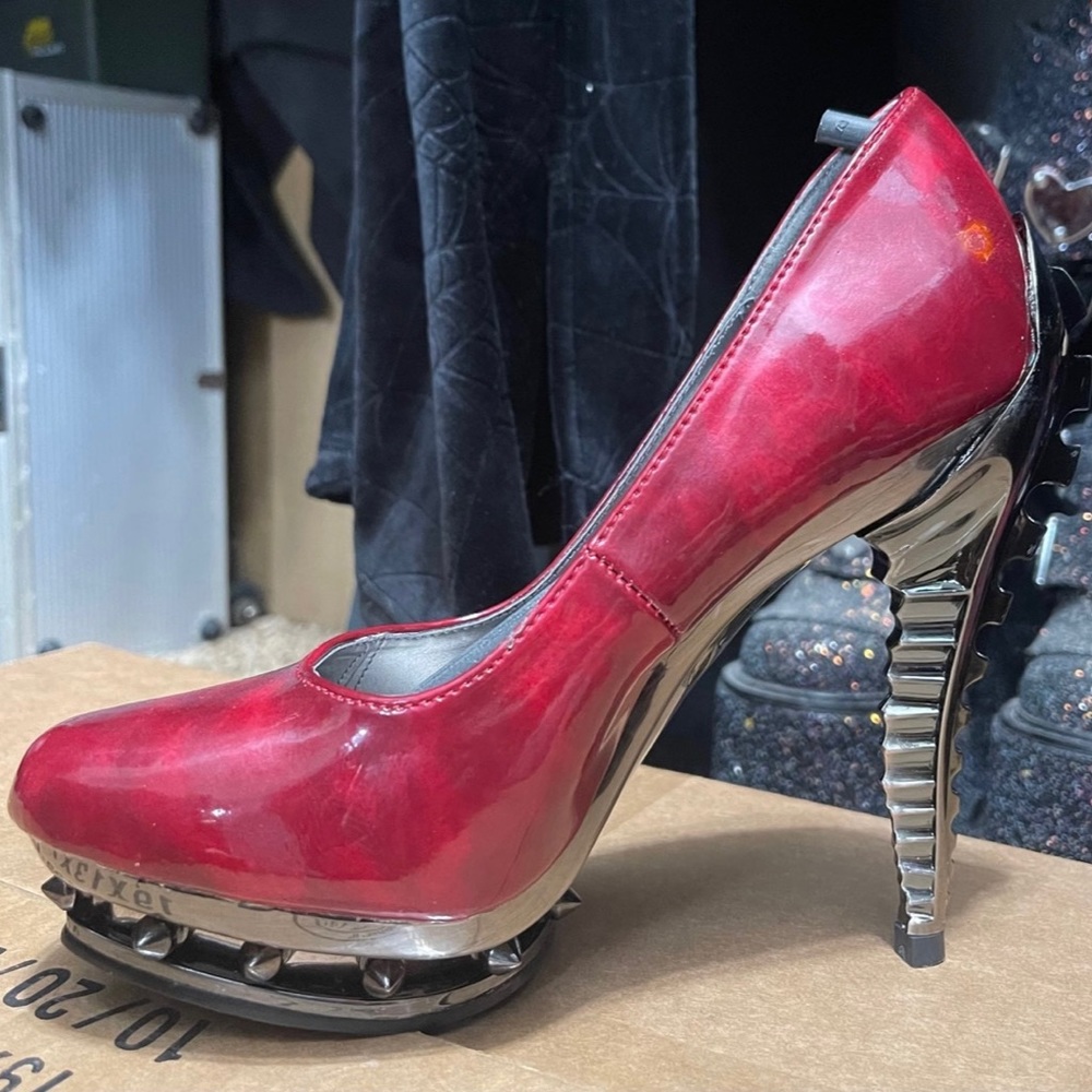 Predator Heels